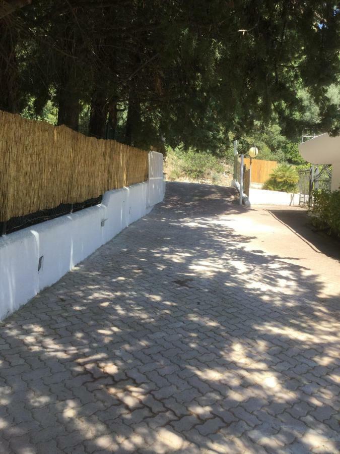Residence I Faraglioni Mattinata Exterior photo
