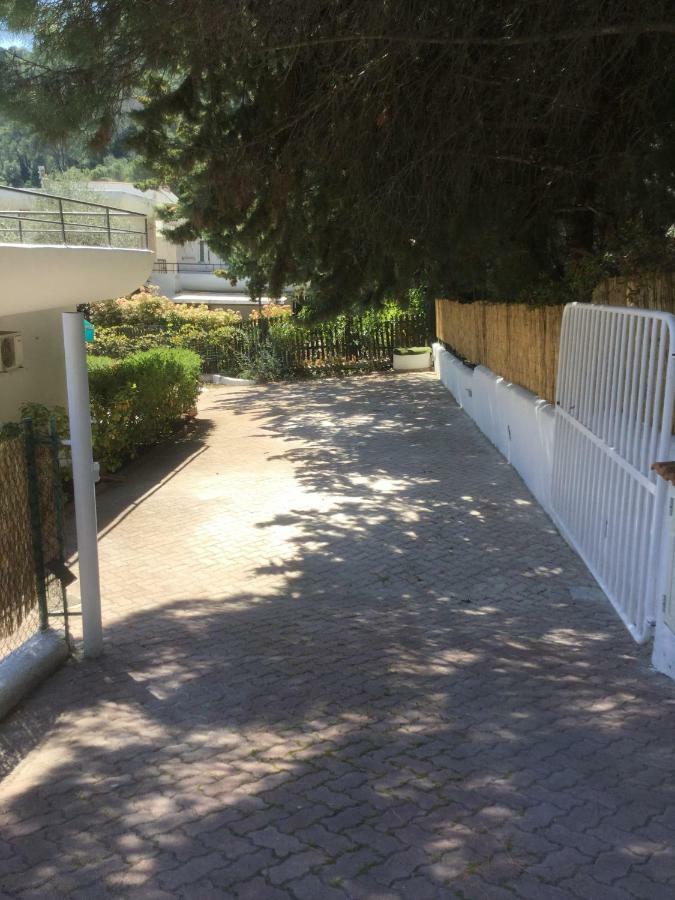 Residence I Faraglioni Mattinata Exterior photo